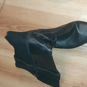 Black boots
